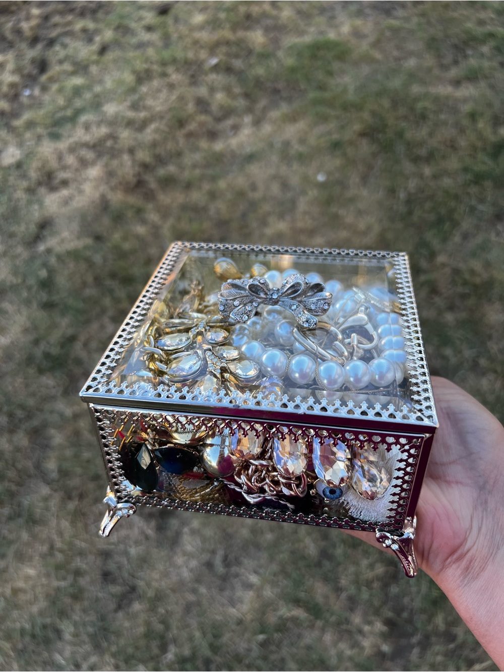 Women's Jewelry glass jars